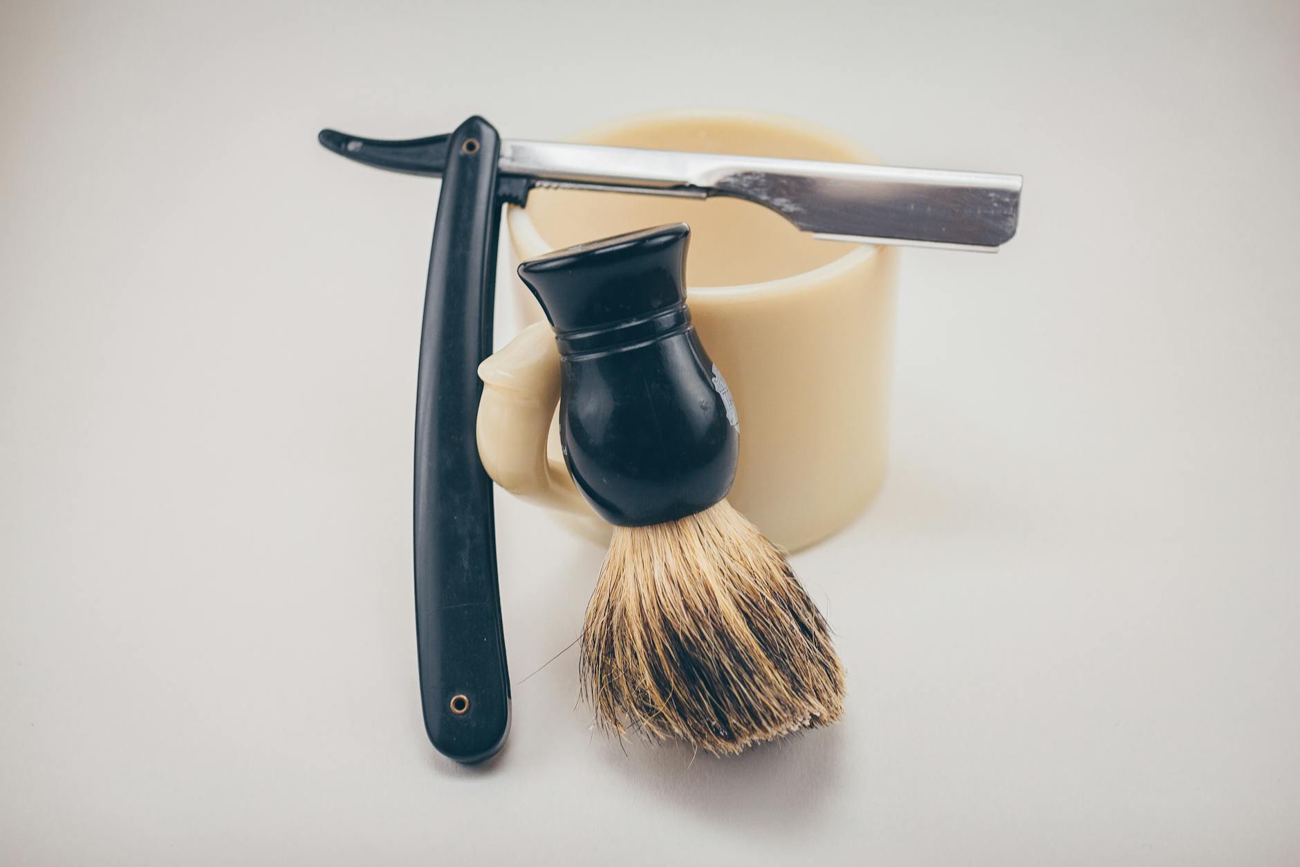 Classic straight razor shave tools